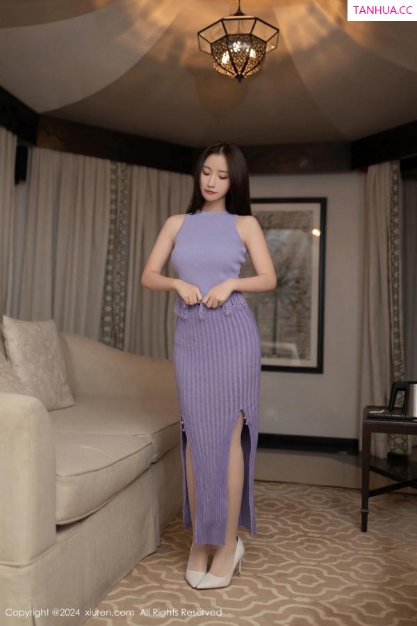   [XiuRen]高清写真图 2024.06.19 No.8725 杏子Yada 丝袜美腿第4张图片